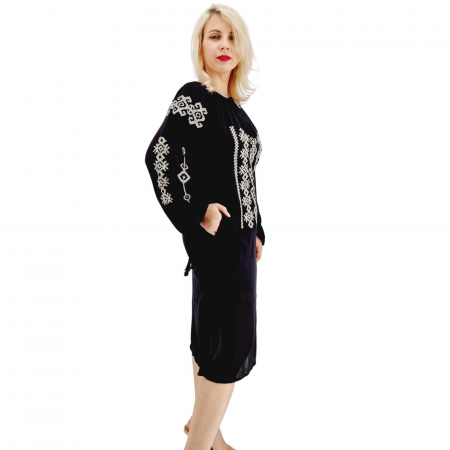 Rochie Traditionala Mihaela 7 [6]