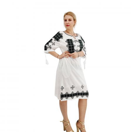 Rochie traditionala Miruna 15 [4]