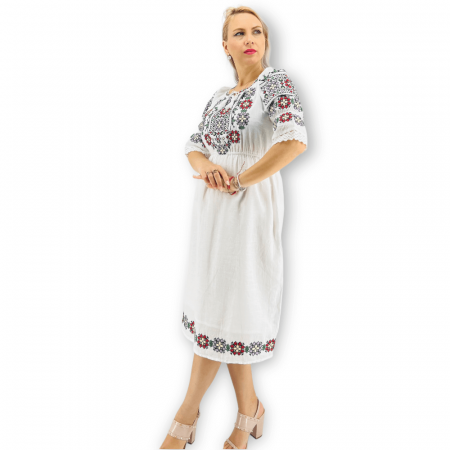 Rochie traditionala Miruna 13 [2]
