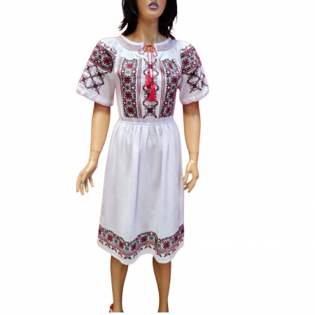 Rochii - Rochie Traditionala Pemota 8