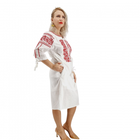 Рокли с бродерия - Rochie Traditionala Petronela 6