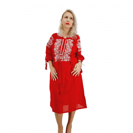 Рокли с бродерия - Rochie Traditionala Petronela 8