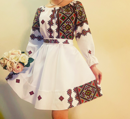 Елегантни рокли - Rochie Traditionala stilizata cu Laura 10
