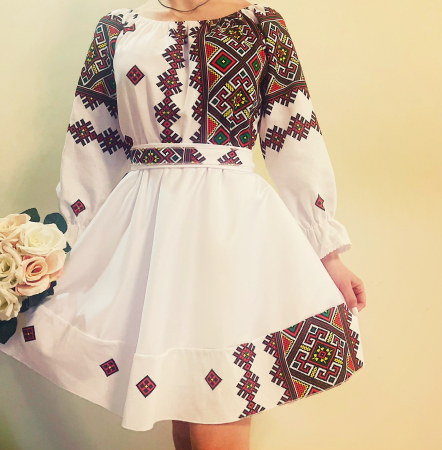 Rochie Traditionala stilizata cu Laura 10 [1]