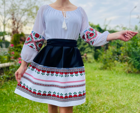 Елегантни рокли - Rochie Traditionala stilizata Mirabela