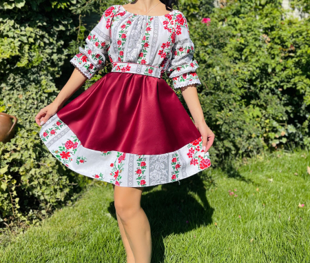Rochie Traditionala stilizata Melania [2]