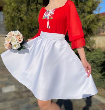 Елегантни рокли - Rochie Traditionala stilizata Vladuta 4