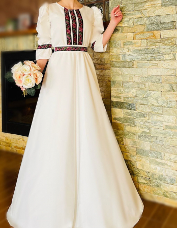 Елегантни рокли - Rochie Traditionala Trandafira 2