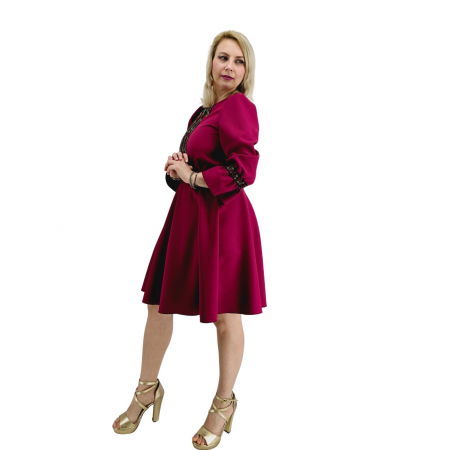 Rochie Traditionala Trandafira [6]