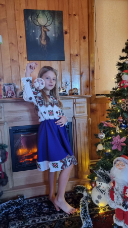 Рокли за момичета - Rochita stilizata cu motive traditionale Laura 15