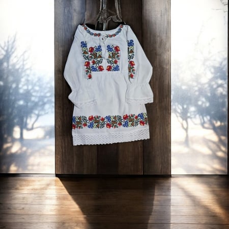 Rochii - Rochita Traditionala cu broderie  Leila 2