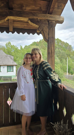 Rochita traditionala stilizata cu Maci 13 [6]