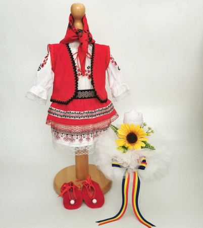 Set botez - Set Botez Traditional – Costum Traditional Muna 11 - 2 piese / costumas si lumanare