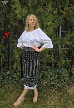 Set traditional dama format din 3 piese - Afrodita 4 [1]