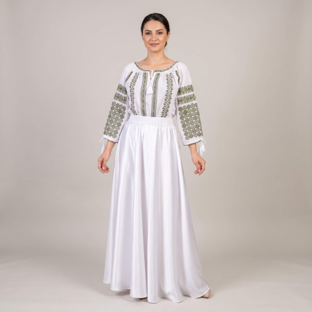 Costume populare - Set traditional format din ie, fusta si brau 129