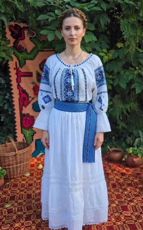 Costume populare - Set traditional format din ie , fusta si brau 80
