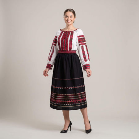 Pachete Traditionale - Set traditional format din ie si fusta 194
