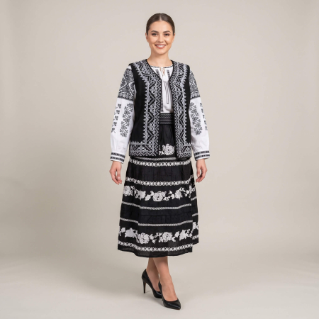 Pachete Traditionale - Material: stofa de lana cu acril