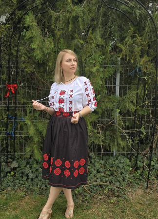 Традиционни костюми - Елегантен комплект: Блуза и пола 29