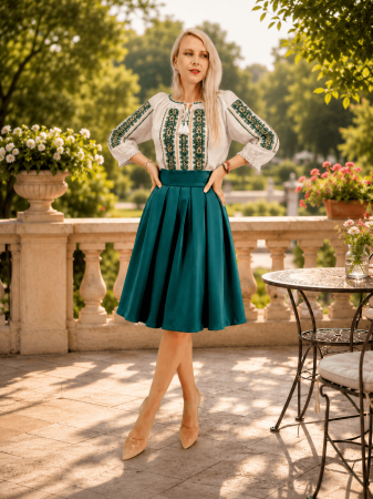Femei - Set traditional format din ie si fusta 42