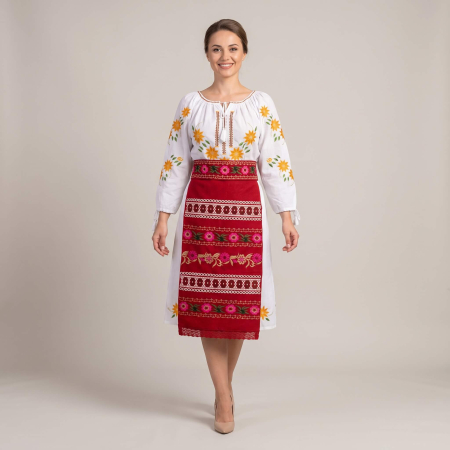Costume populare - Set traditional format din rochie, brau si 2 fote 146