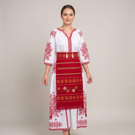 Costume populare - Set traditional format din rochie, brau si 2 fote 166