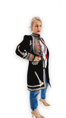 Suman Negru cu broderie Traditionala Denis [6]