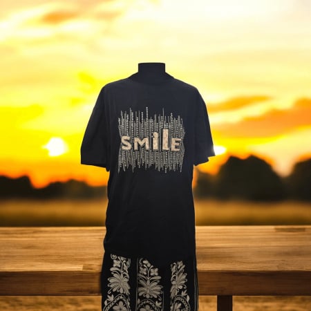 Tricouri - Tricou Dama Negru Smile