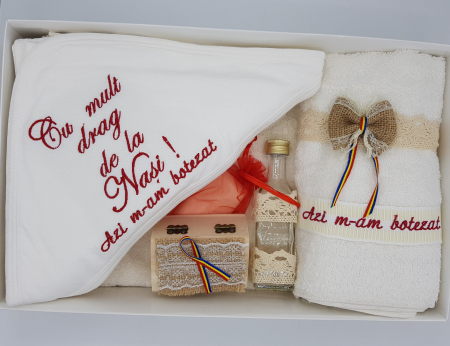 Комплекти за кръщене - Trusou Botez Brodat - Motive Traditionale 12