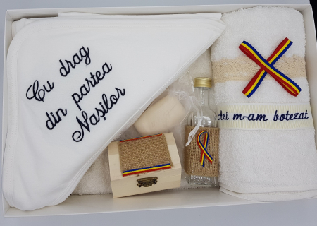 Комплекти за кръщене - Trusou Botez Brodat - Motive Traditionale 3