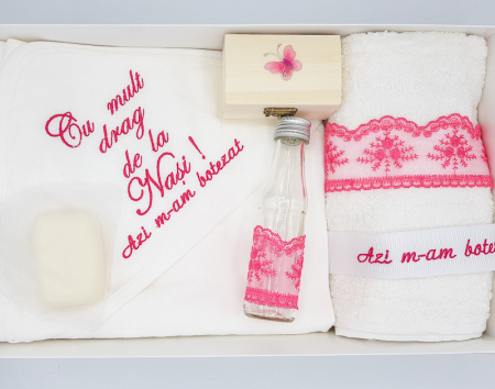 Комплекти за кръщене - Trusou Botez brodat - Roz 4