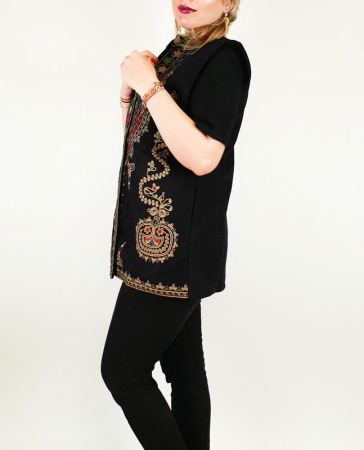 Елегантна жилетка с бродерия – Валерика [3]