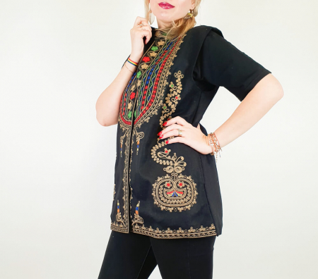 Елегантна жилетка с бродерия – Валерика [1]