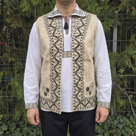 Barbati - Vesta traditionala Lazar 28
