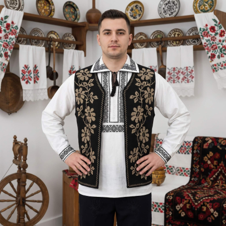 Barbati - Vesta traditionala Madalin 4