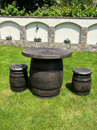 Set Masă cu 2 scaune din PE, imitație butoiaș, model DINE [4]