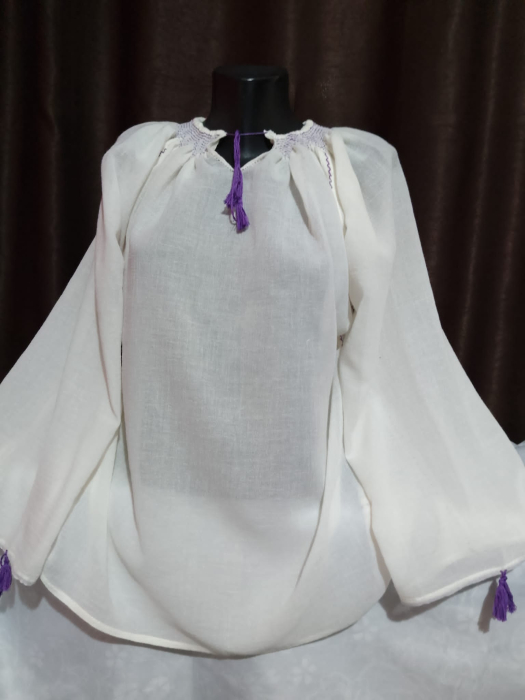 Bluza simpla tip ie, incheiata manual [3]