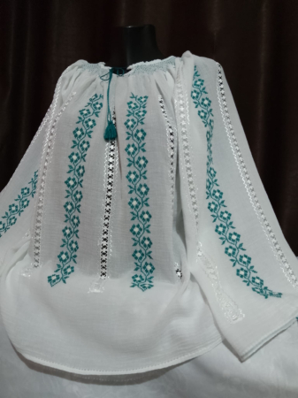 Ii traditionale - Ie traditionala cusuta manual pe panza topita(bumbac)