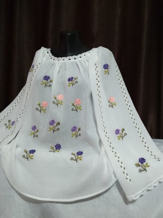 Ii traditionale cu maneca lunga - Ie traditionala cusuta manual pe panza topita