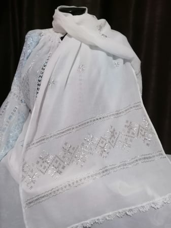 Esarfe brodate manual - Esarfa / Marama  brodata manual