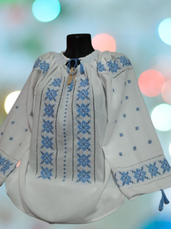 Ii traditionale - Ie cusuta manual pe panza topita