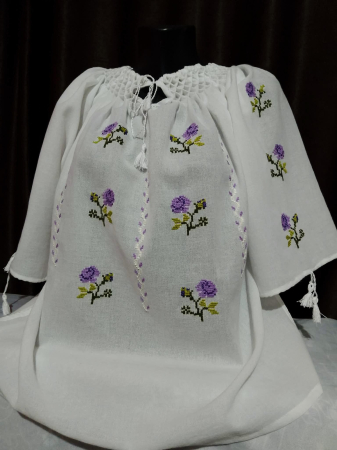 Bluze tip ie - Ie cusuta manual pe panza topita