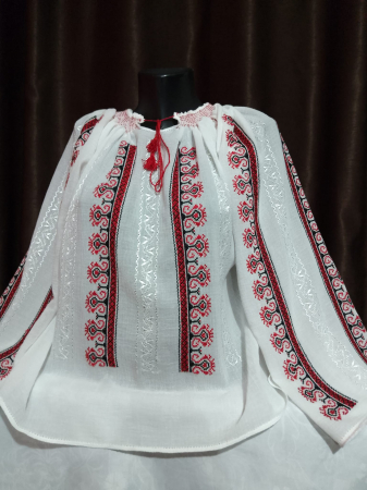 Ii traditionale cu maneca lunga - Ie cusuta manual pe panza topita Model Creste