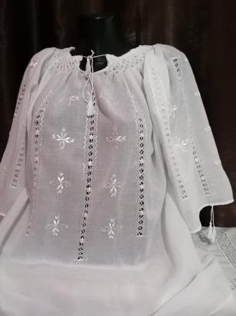 Ii traditionale cu maneca scurta - ie traditionala cusuta manual