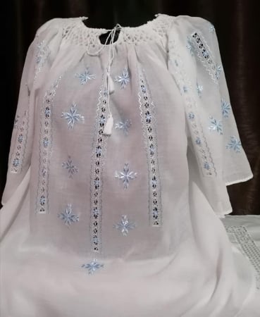 Ii traditionale cu maneca scurta - ie traditionala cusuta manual