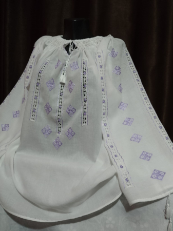 Ii traditionale - Ie traditionala brodata manual cu matase