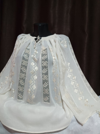 Ii traditionale - Ie traditionala brodata manual pe panza topita