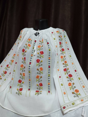 Ii traditionale cu maneca lunga - Ie traditionala cusuta manual