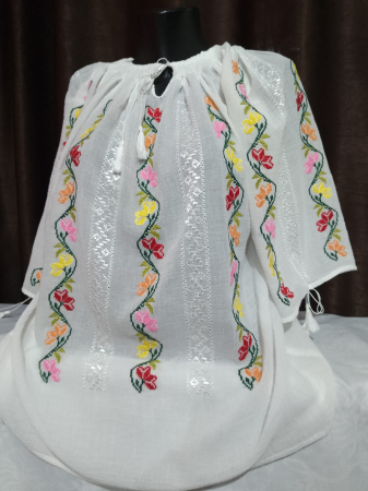 Ii traditionale cu maneca scurta - ie traditionala cusuta manual