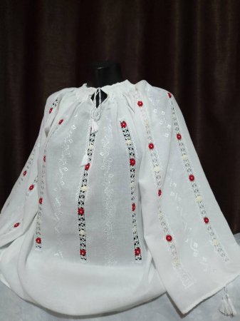 Ii traditionale - Ie traditionala cusuta manual